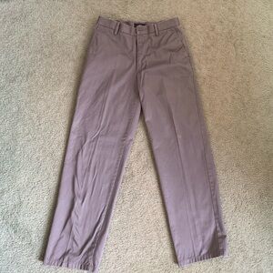 Men’s khaki pants